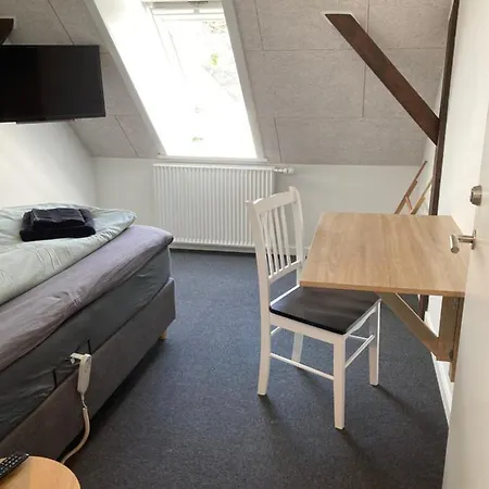 Bed And Kitchen *